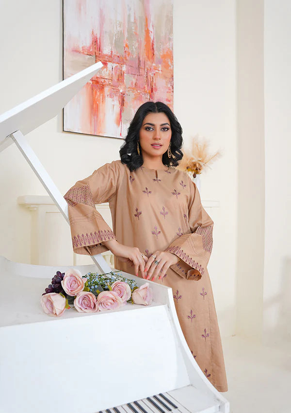 Saahil ki Ret 3 PC Embroidered Suit